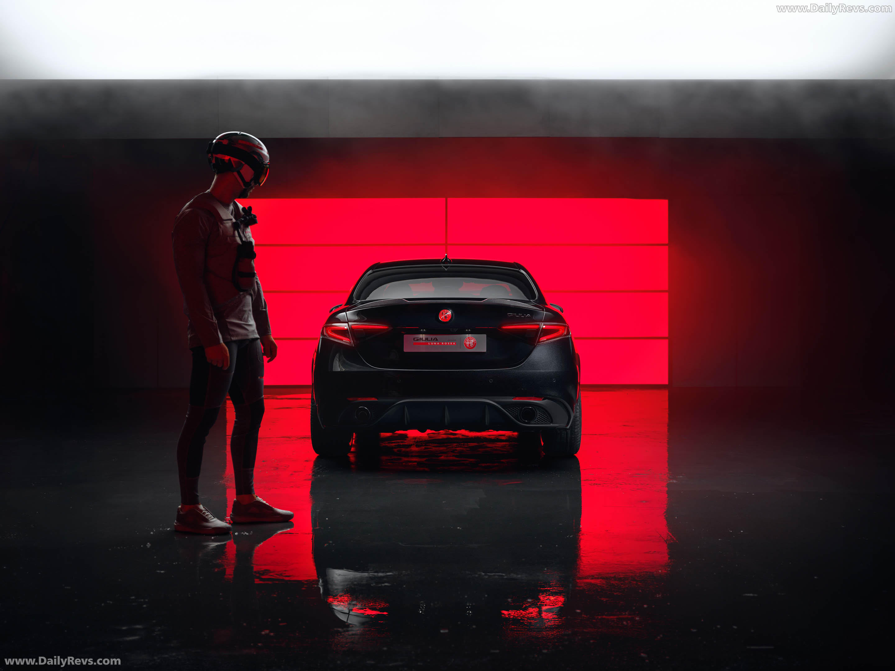 2027 Alfa Romeo Giulia Luna Rossa Rear View